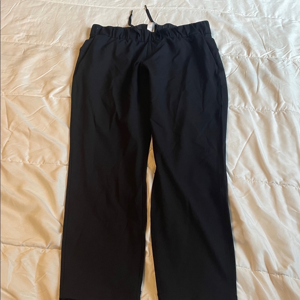 Lululemon on the fly pants 28” - Picture 5 of 11